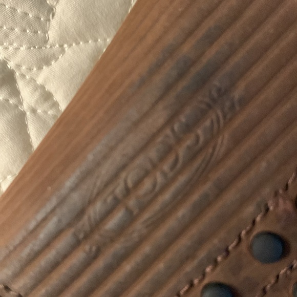 Tod’s men Gommino rubbed brown suede driving shoe. Hardly worn. W/dust bag sz 9 - Picture 14 of 16